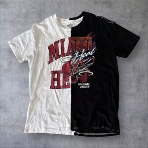 Men’s Oversized Hollister T-Shirt | Miami Heat Graphic Split Black & White